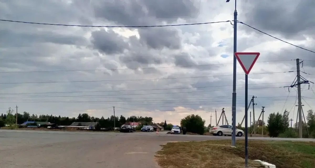 Двое детей на эндуро попали в ДТП на федеральной трассе и доставлены в медицинское учреждение